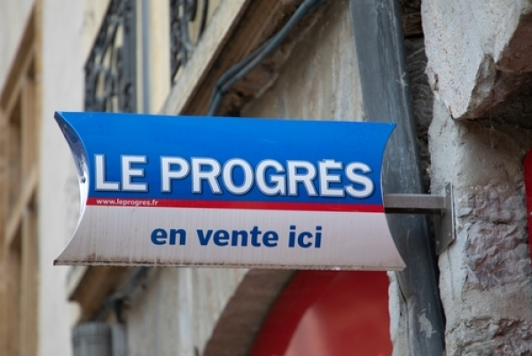 Contribuables Associés dans Le Progrès