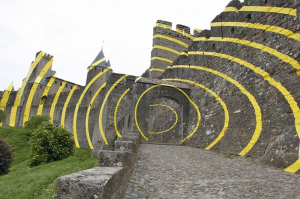 Coût oeuvre Felice Varini Carcassonne